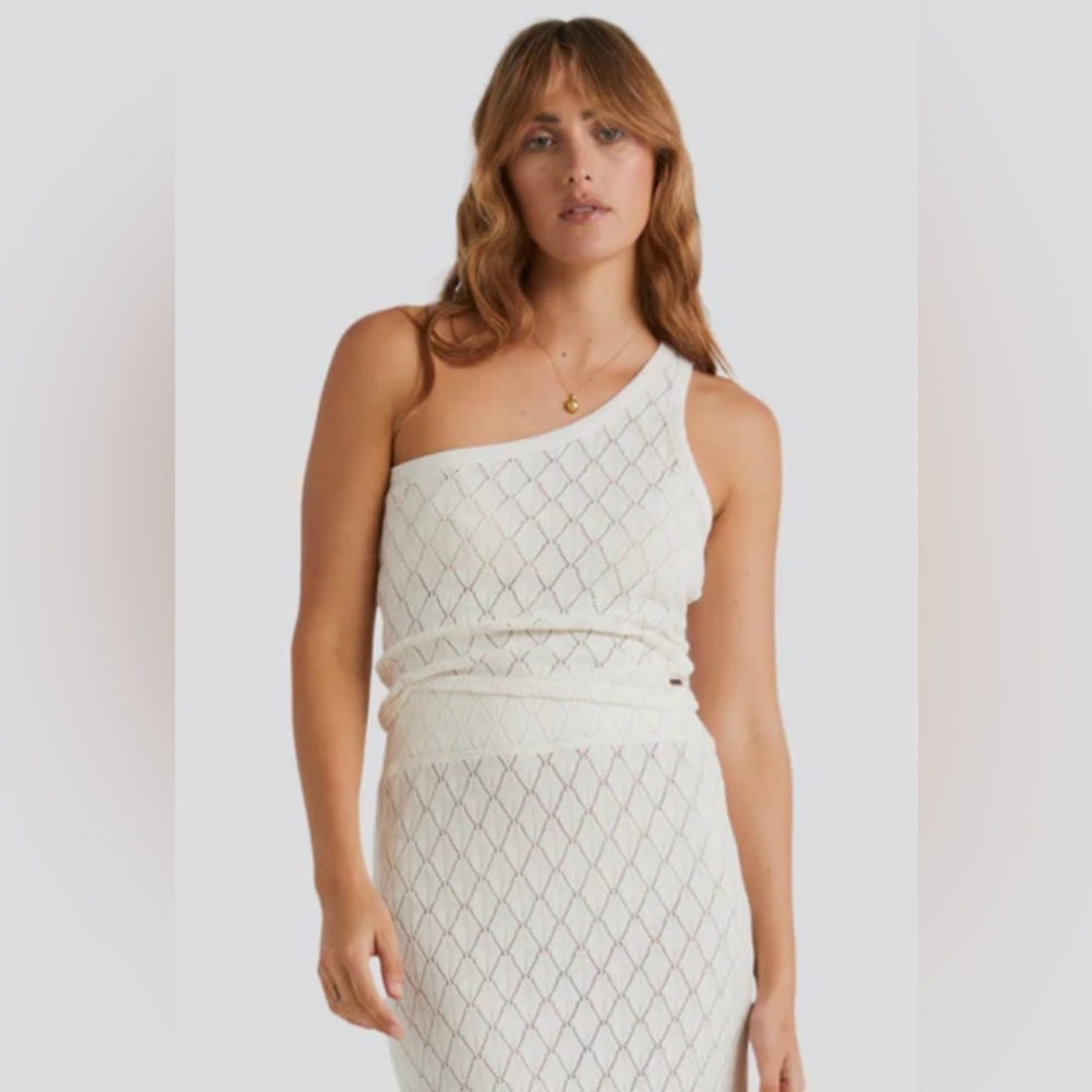 NWT size M crochet knit crop top Billabong boho festival Y2K beach casual white